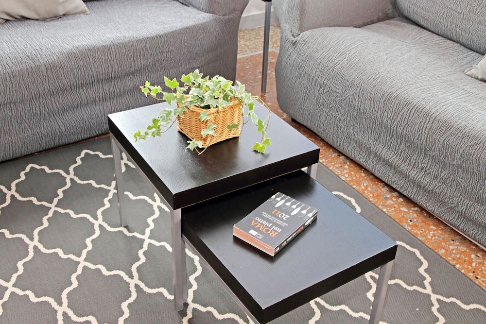 4bnb - Pigneto Apartment