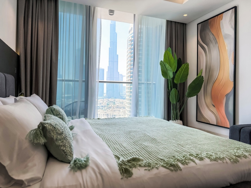 High Floor Burj Khalifa View Apartment
