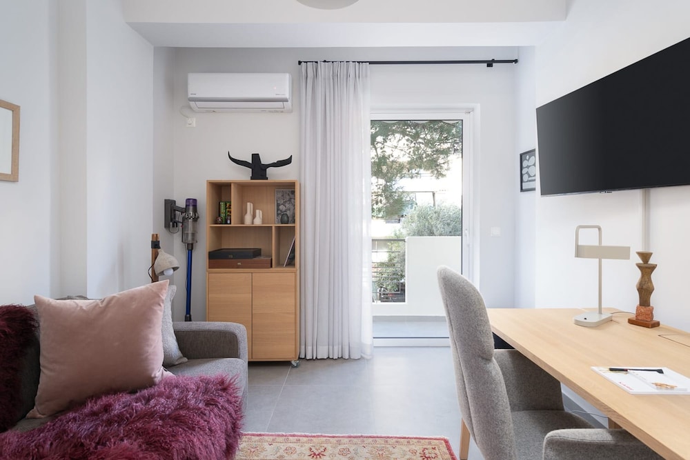 Alimos Luxury Design Apartment