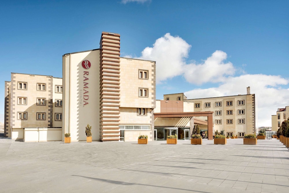 Hotel Ramada by Wyndham Cappadocia - Image 1