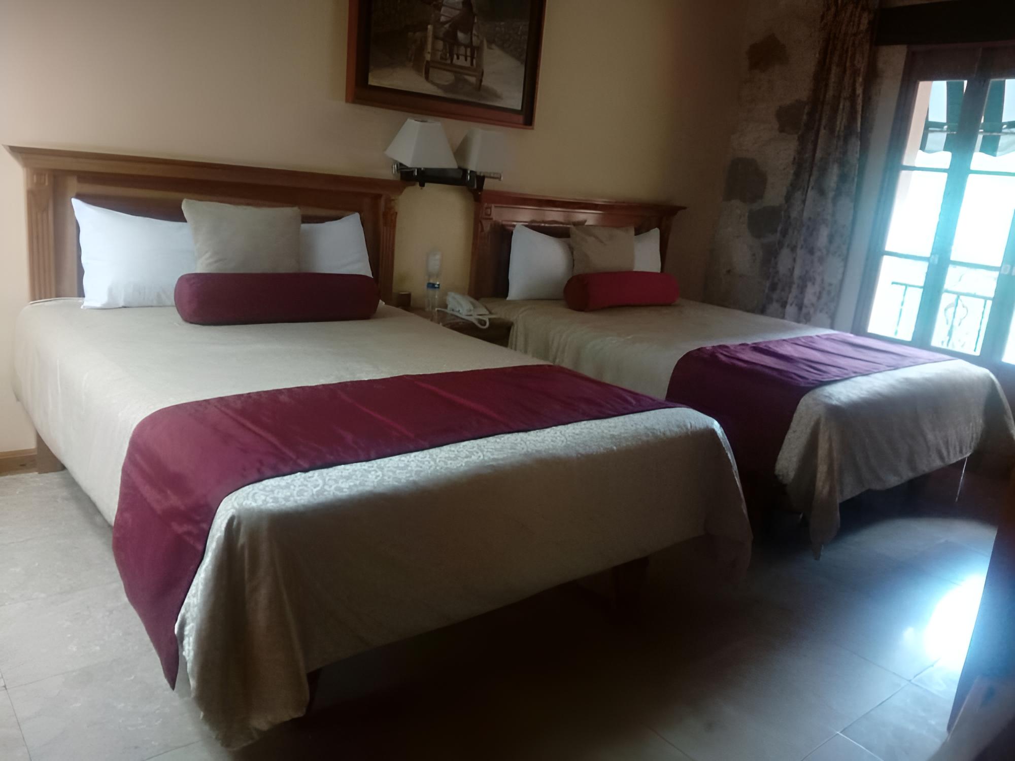 Cancun International Suites