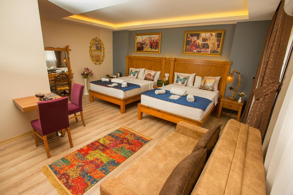 The Peraport Otel - Image 27