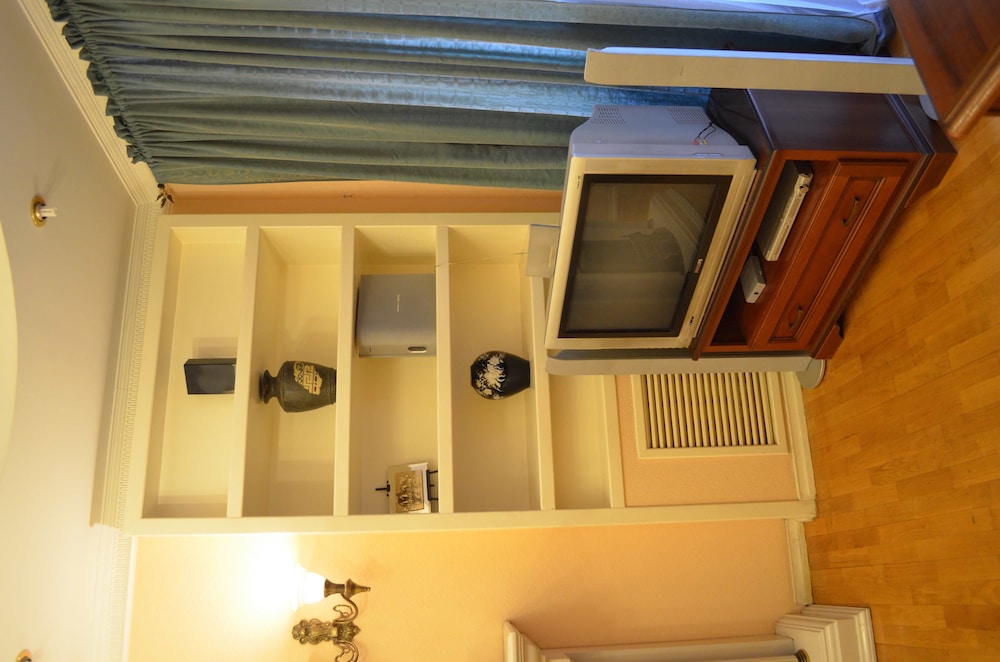 Kiev Accommodation Hotel Service