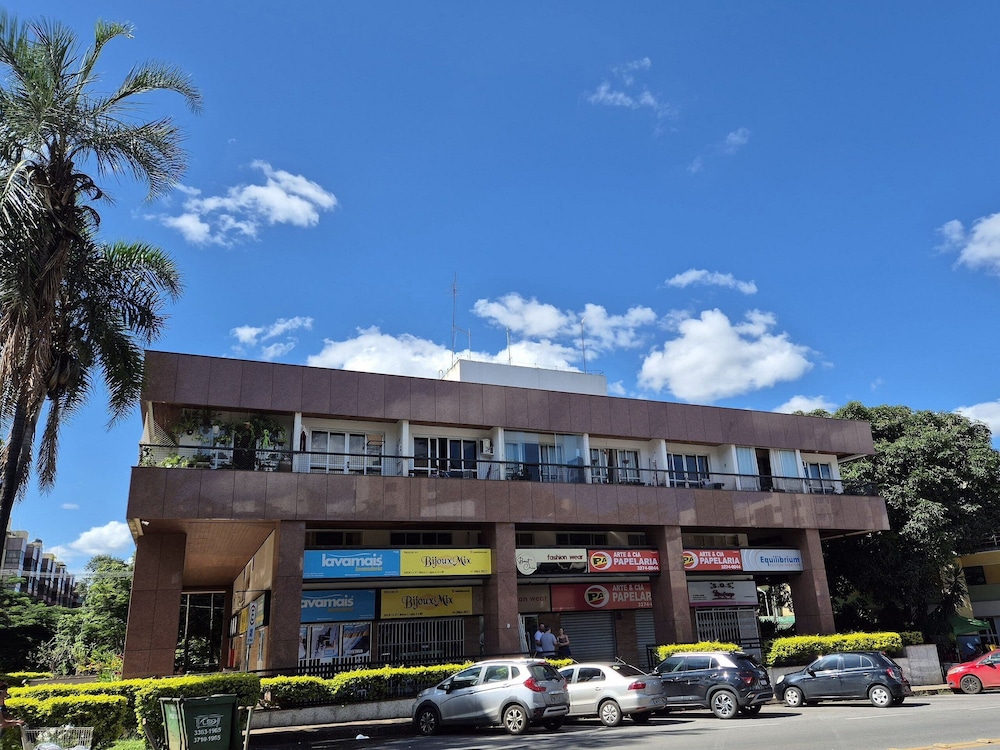 Flats Asa Norte 311 Bloco C