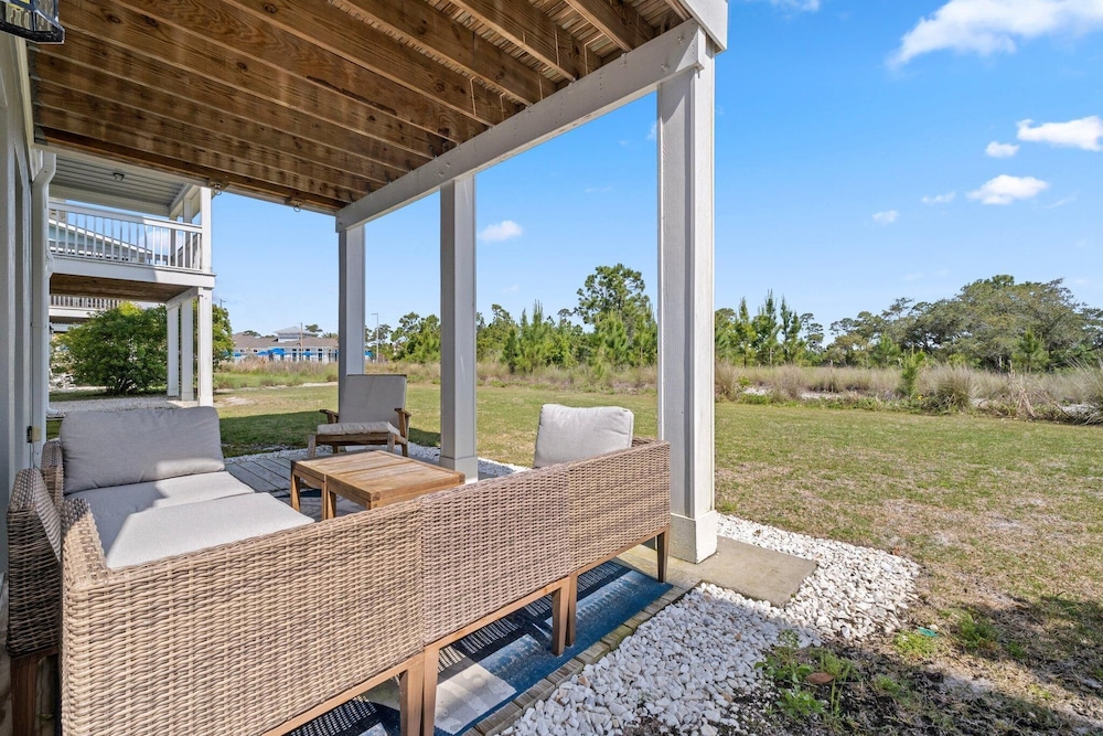 Emerald Tides at Lost Key Villas