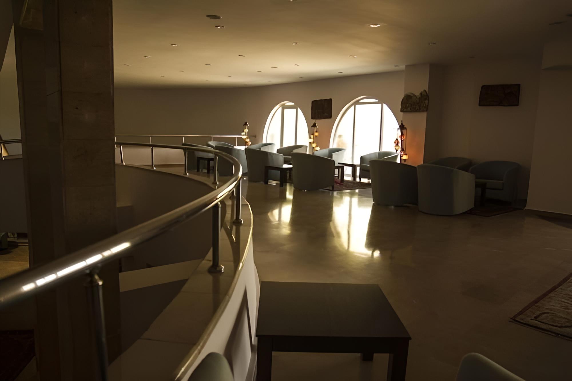 Peri Tower Hotel