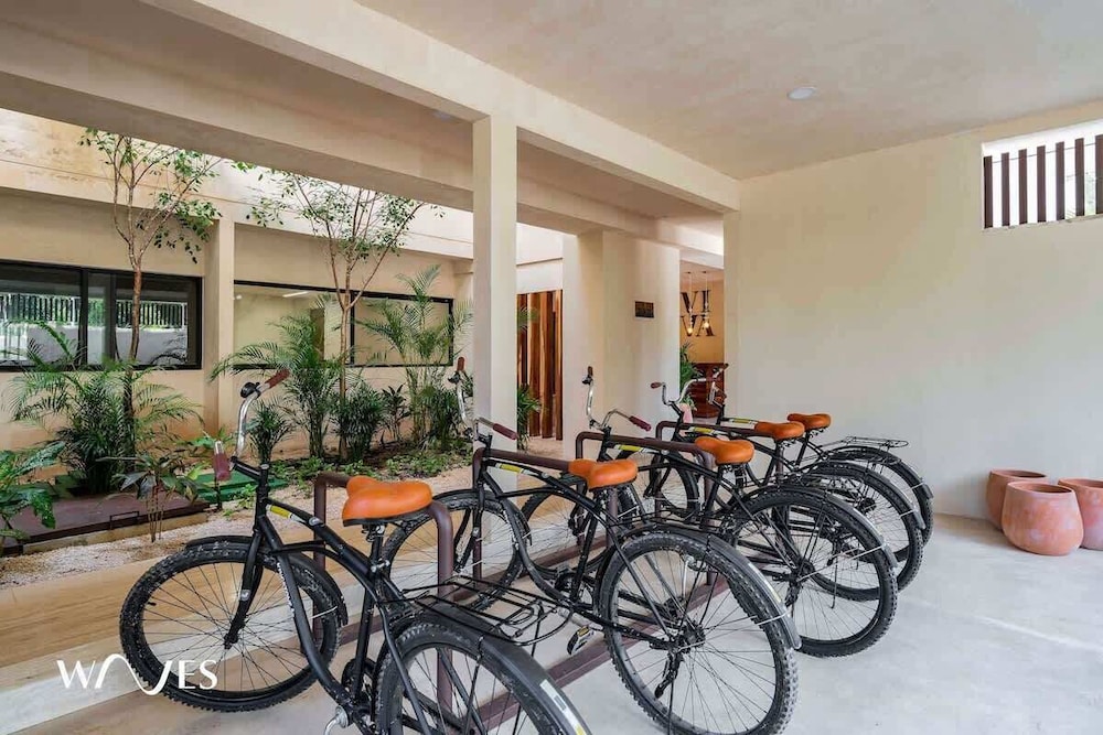 Premium Apartment W/private Pool & Garden