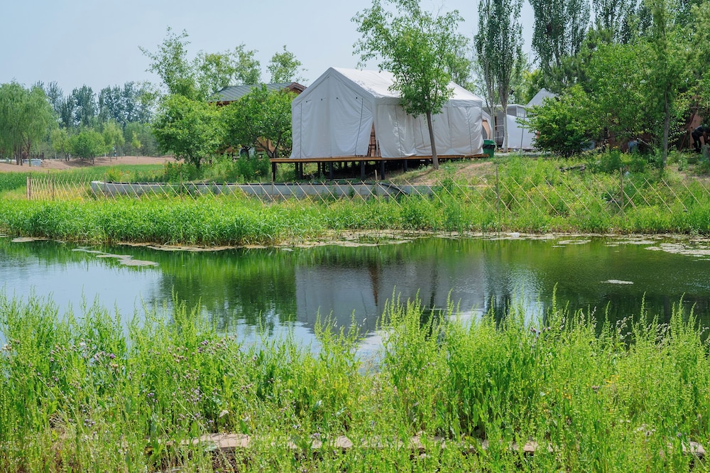 NuanTang Hotel- Universal Beijing Branch