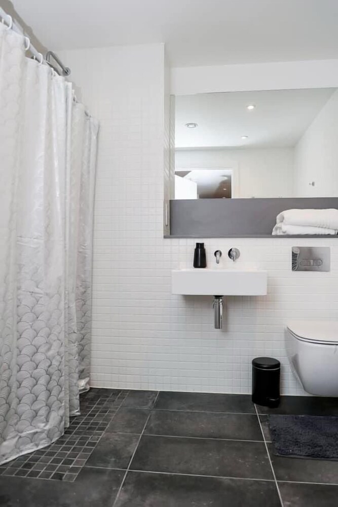 Immaculate 3-bed Apartment Homes in London