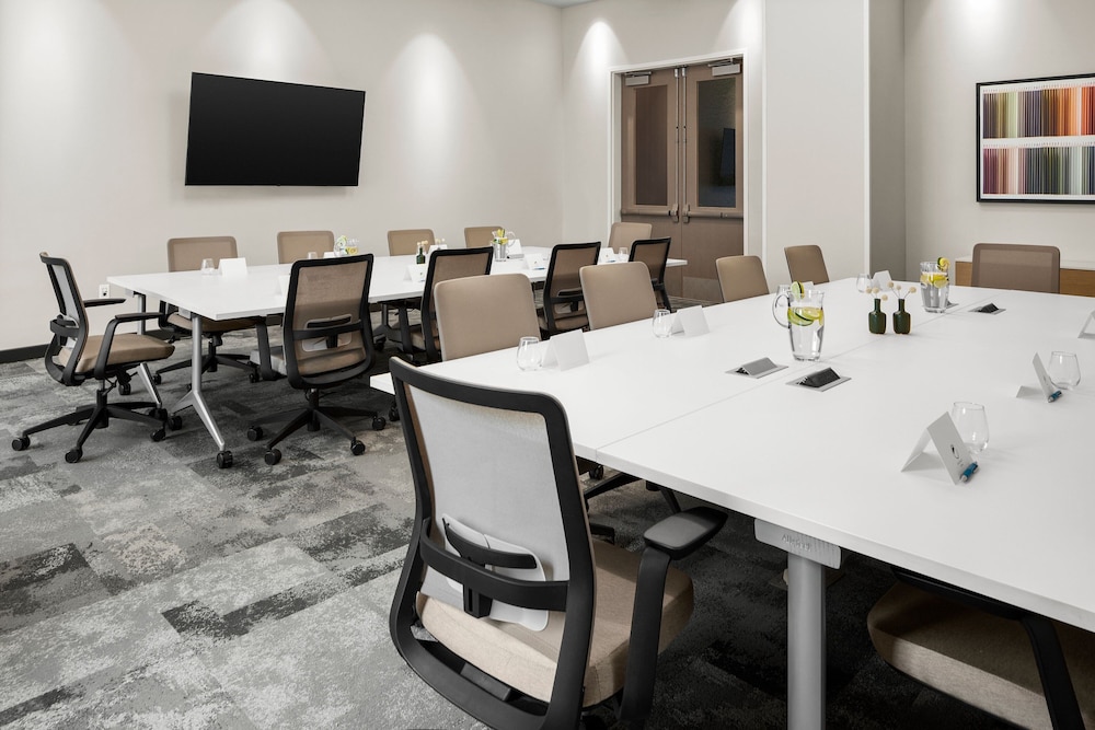 Fort Myers Vacations - Element Charlotte Uptown - Property Image 17