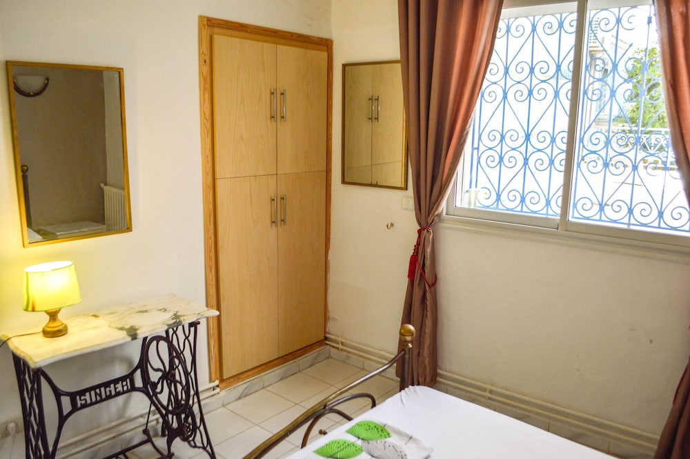 hotel room