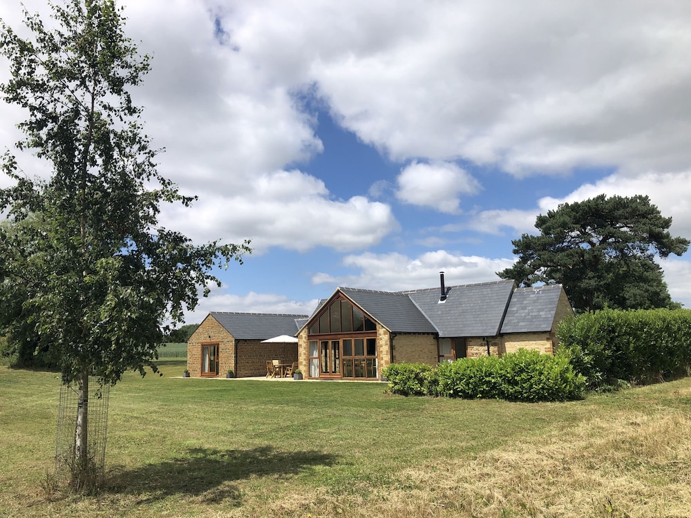 Hook Norton Barn