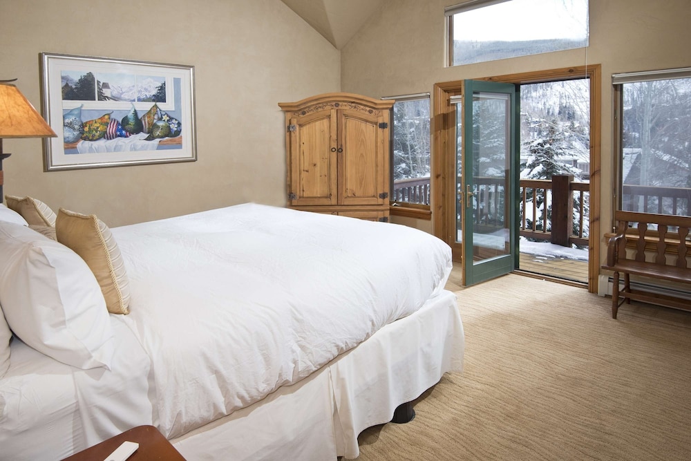 2239a Chamonix 3 Bedroom Home by Redawning view 5