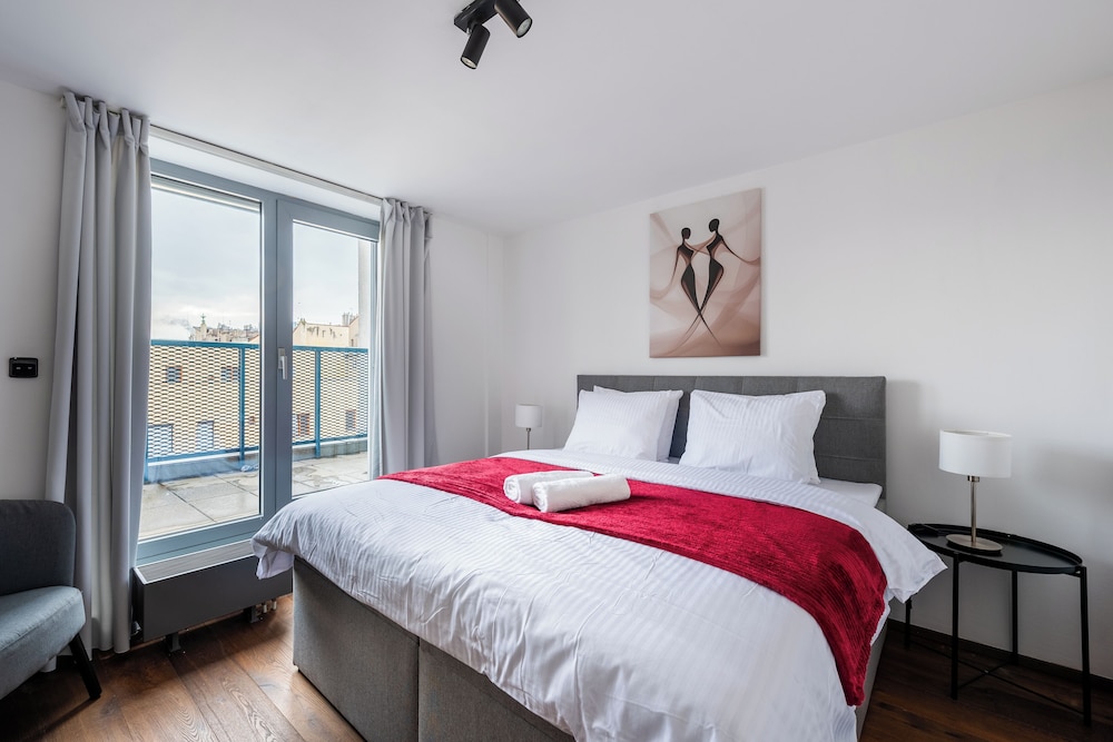 Apart loft hotel in Karlin