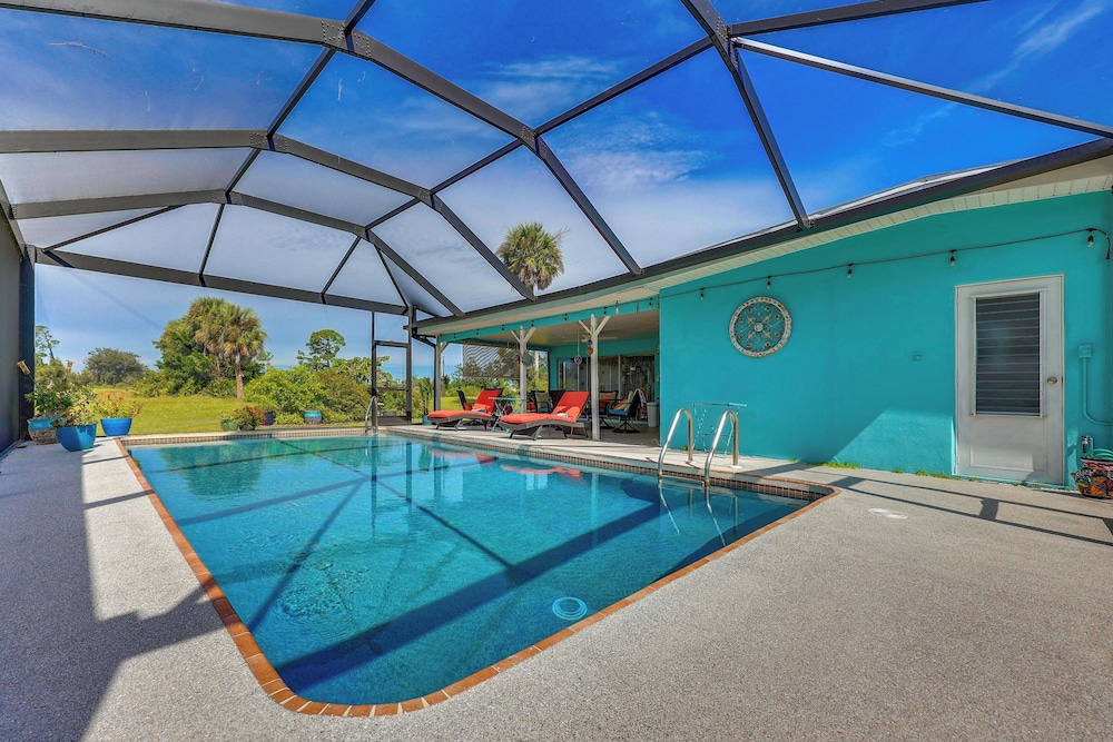 Heated Pool + Spacious Yard: Port Charlotte Escape