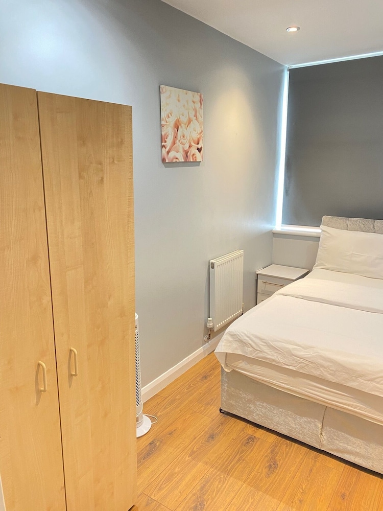Leicester Vacations - Showcase Apartments Kimberley House - Property Image 39