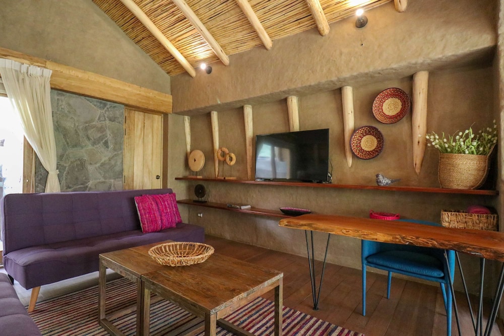 w Fabulous 3BR House in Villa Sagrado
