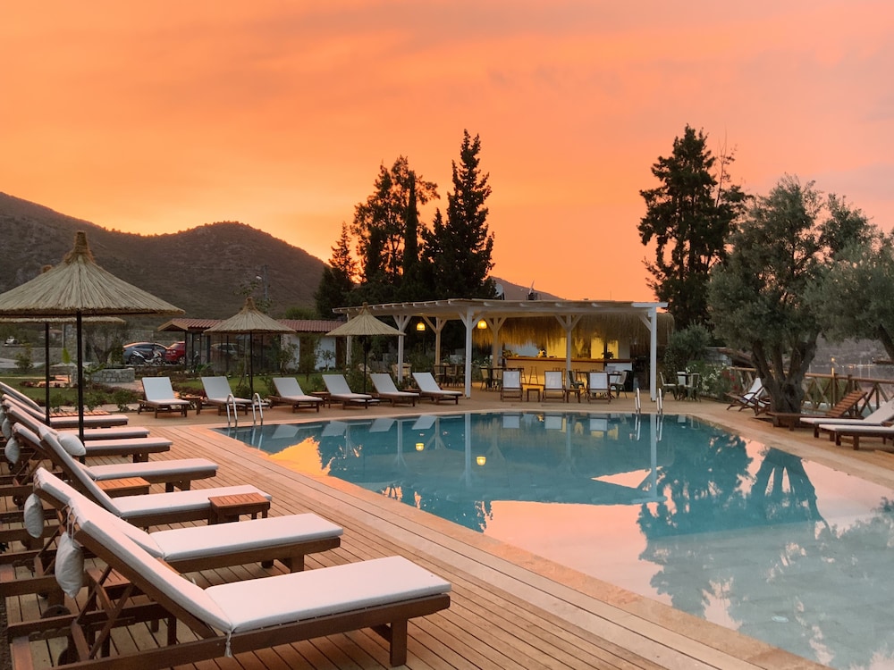Boho Garden Selimiye - Image 52