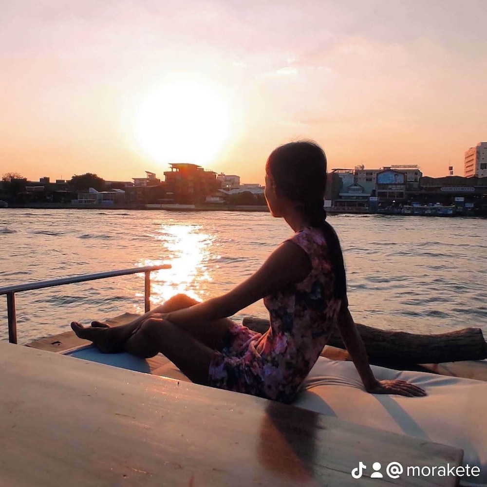 Sabai Sabai Liveaboard Bangkok