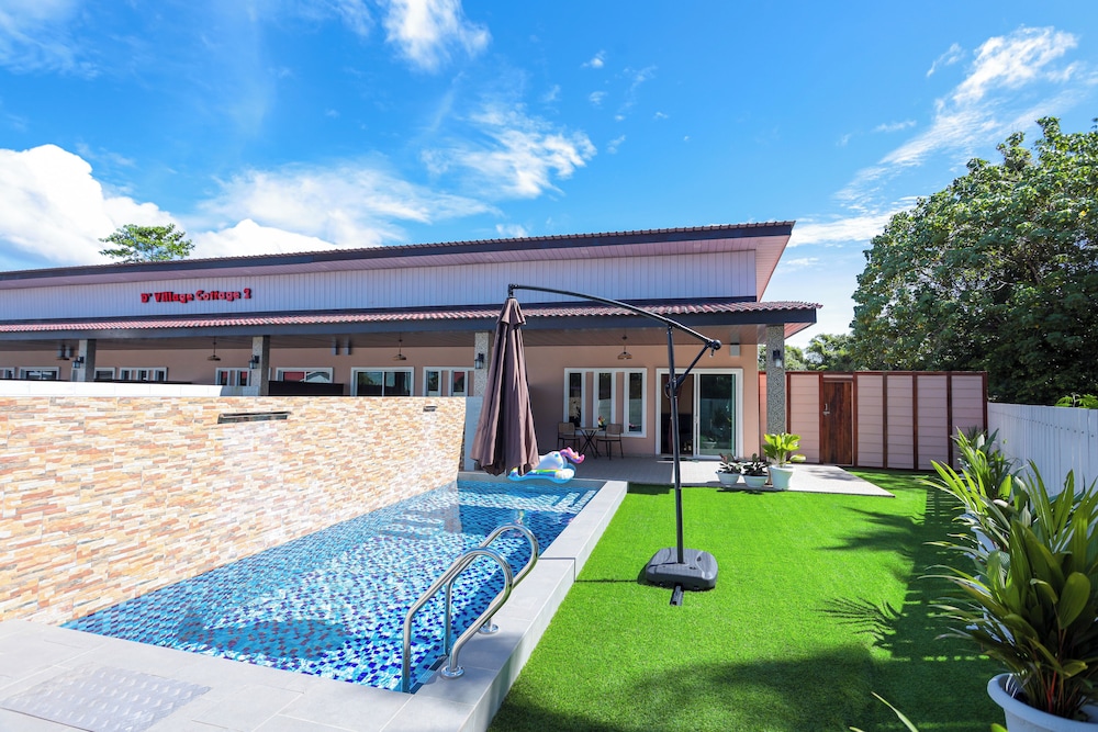 D' Village Cottage 2 – Private Pool Villas