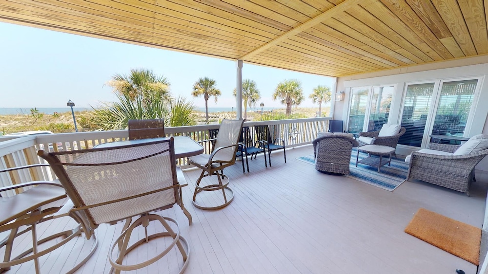 1711-A Strand Avenue by Tybee Vacation Rentals