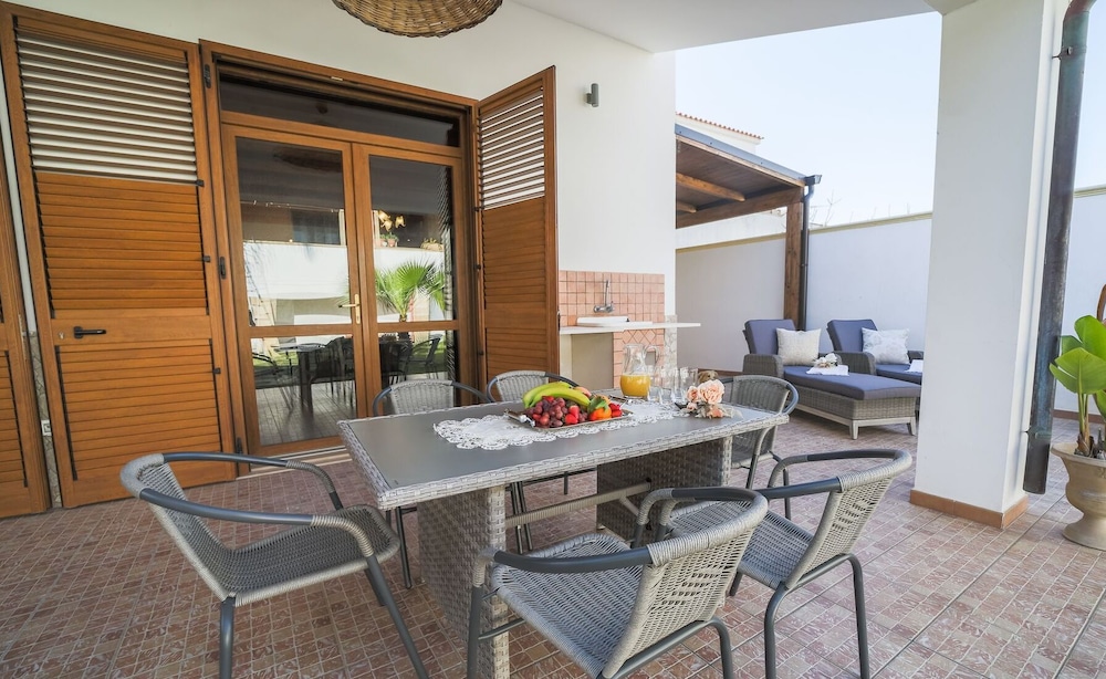 Villa Geraldina  con piscina photo 5