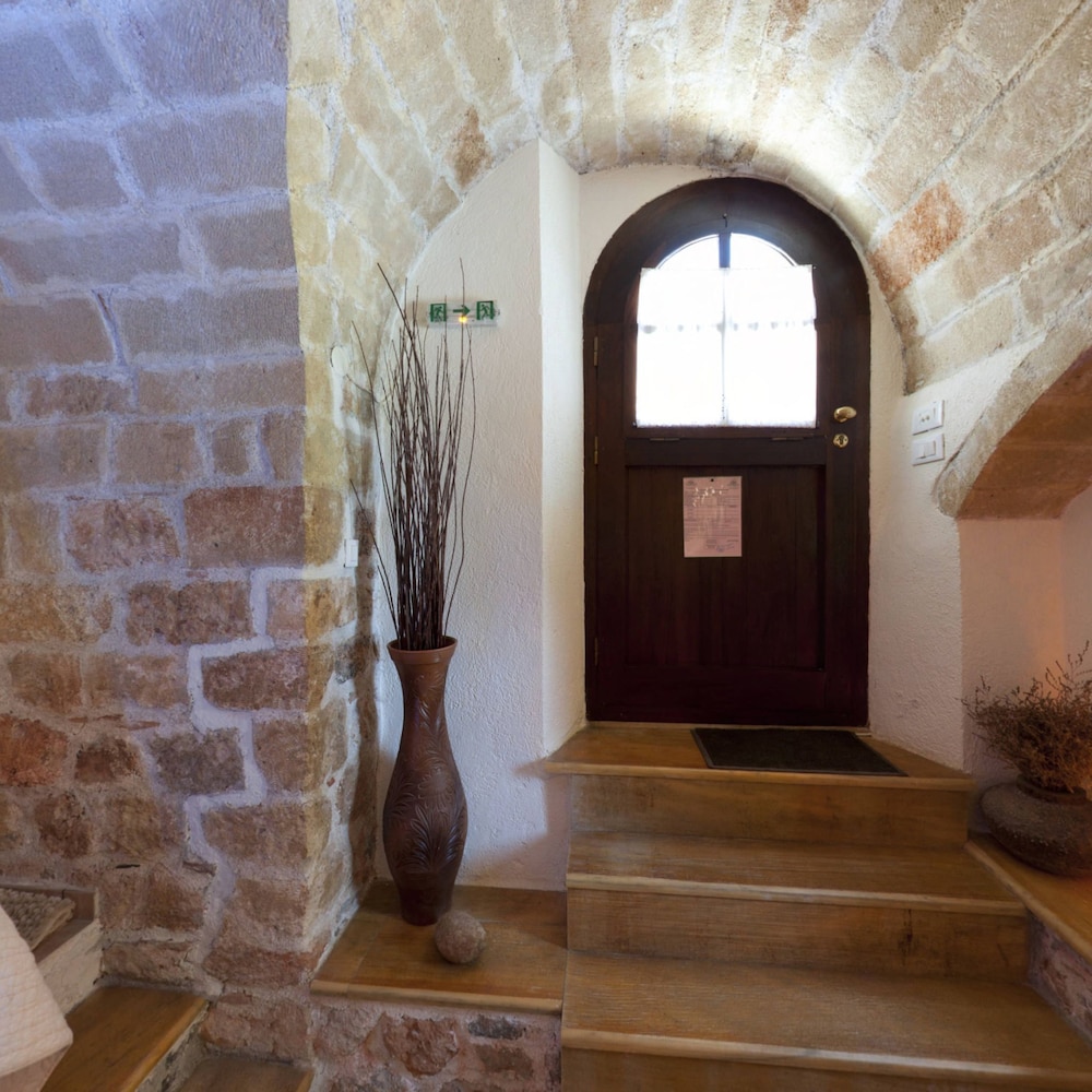 Photo 42