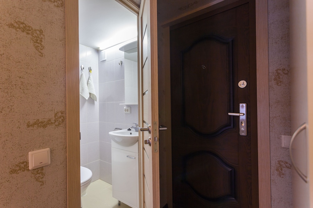 Guests Love Syezhinskaya