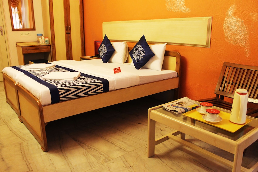 OYO 598 Hotel B K House