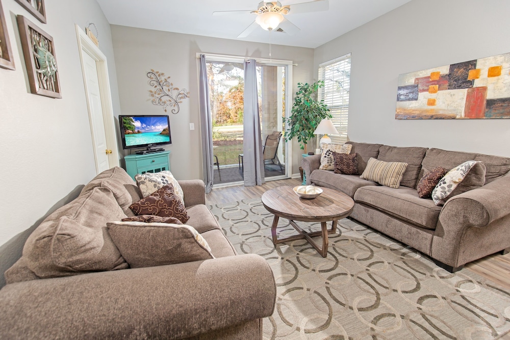 Fairways 8d 2 Bedroom Condo