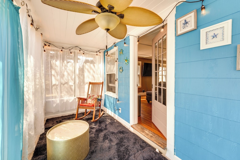 2 Mi to Colby College: Peaceful Home in Waterville