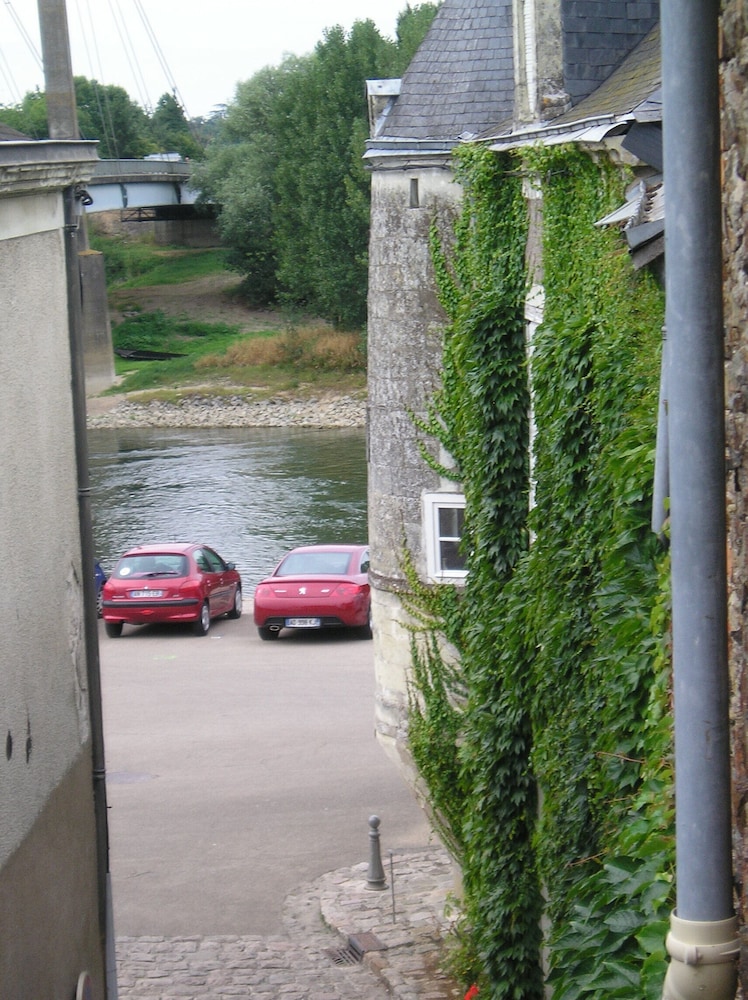Chambres d'Hotes Tour de la Gabelle view 5