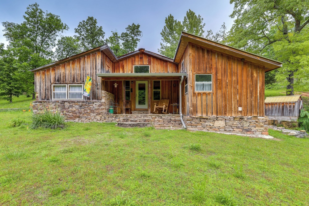 Mountain-view Cabin on Farm: 3 Mi to Town & Shops view 4