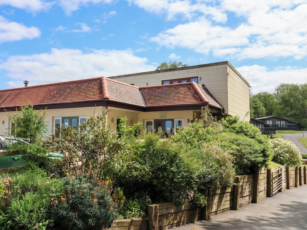 Larchwood Lodge