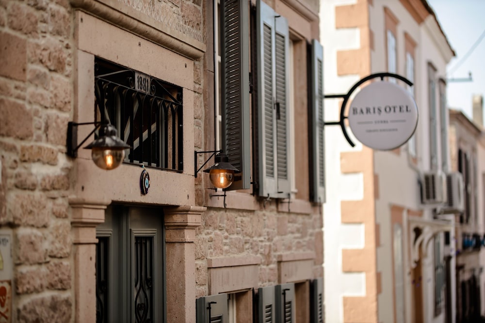 Ali Baris Pansiyon Cunda - Image 30