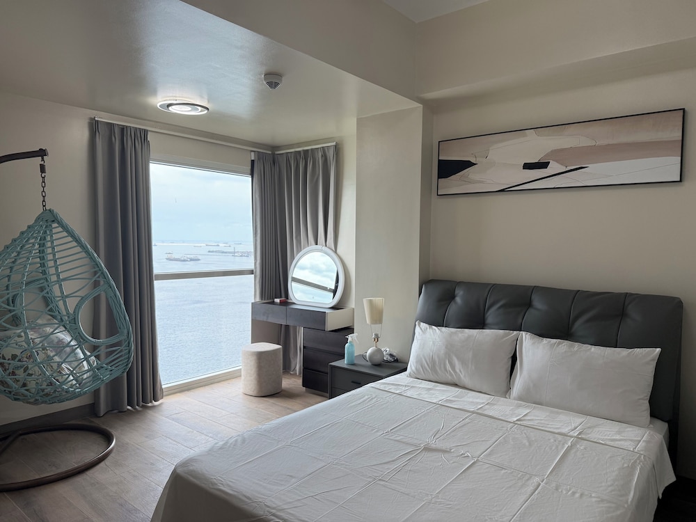 Luxurious European Style Penthouse Modern Apart ment Cross City of Dreams OKADA SOLAIRE MOA Airport