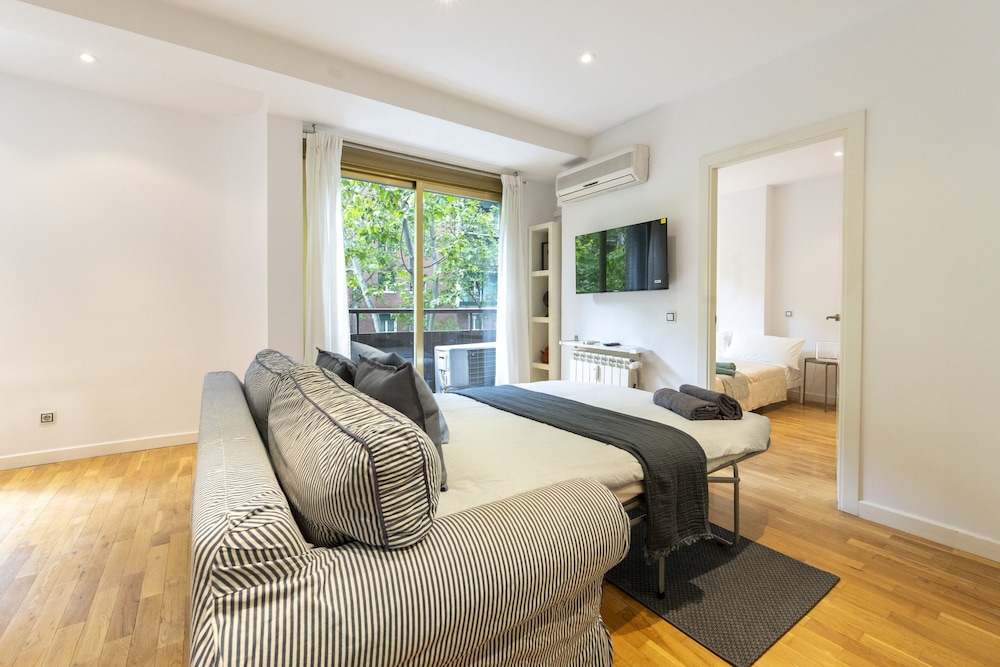 M Ore461 Piso de 1 Dormitorio y Balc n -alquiler