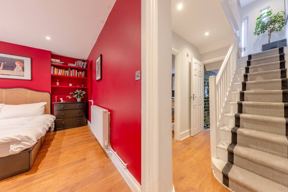Beautiful Two-story Flat With Garden in Islington