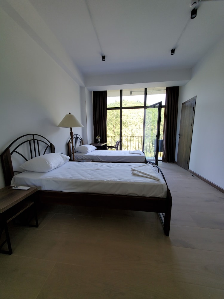 The Whispering Oaks Retreat