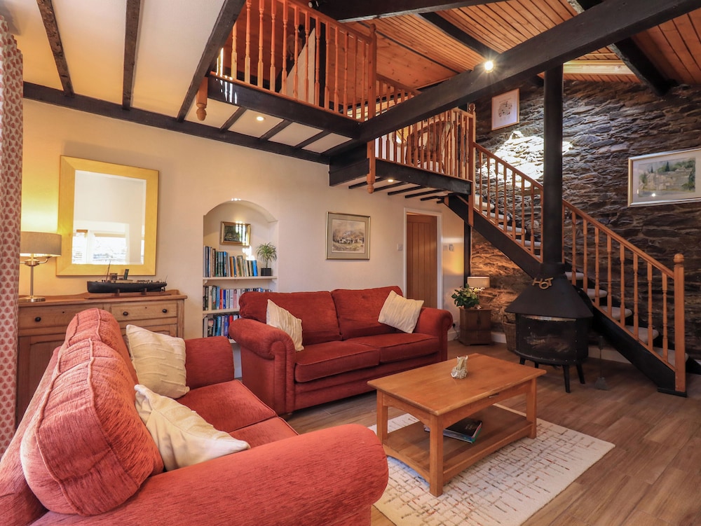 Courtyard Cottage