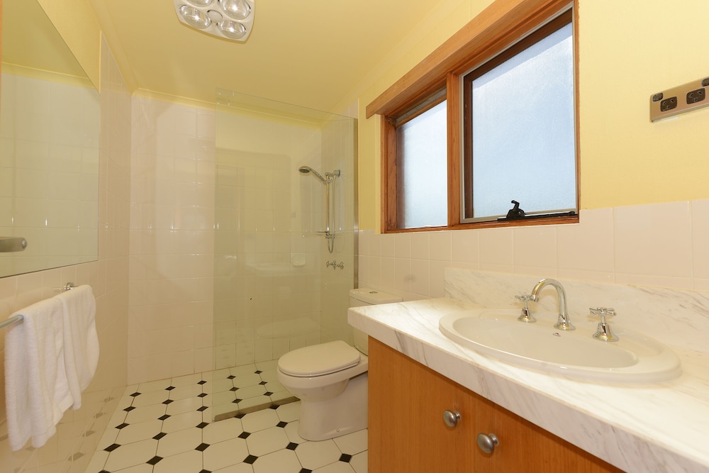 Cloudy Bay Villa