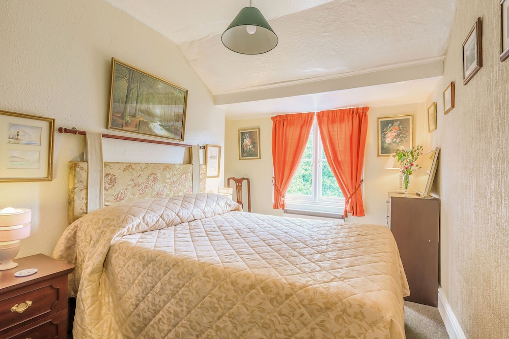 Clooneavin Apartment 8 view 3