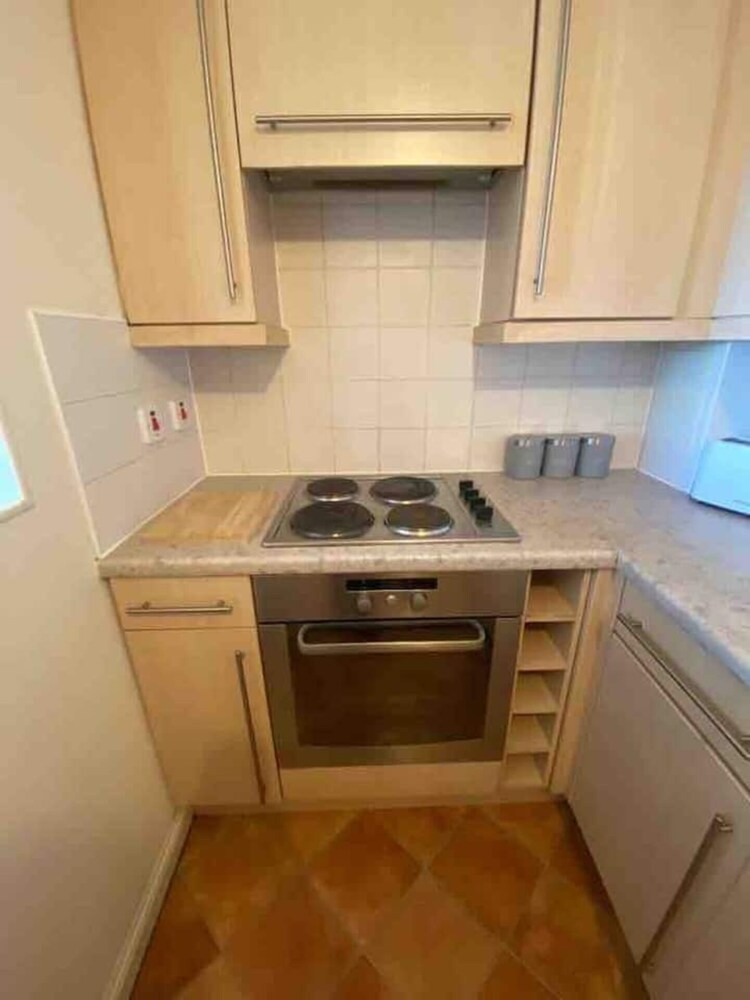 Apex Morrison Street Apartment view 3