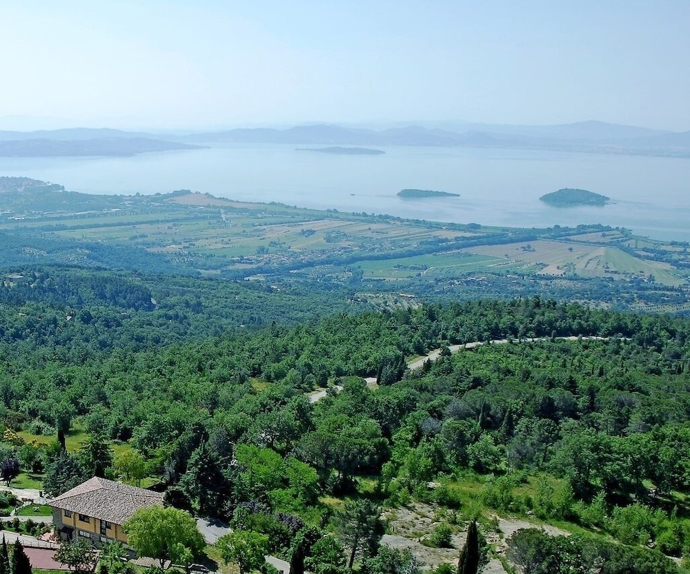 Bed & Breakfast Villa Sensi view 3