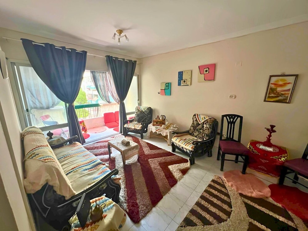 Gadou 2BR Apt w Kitchen Balcony - Port Said