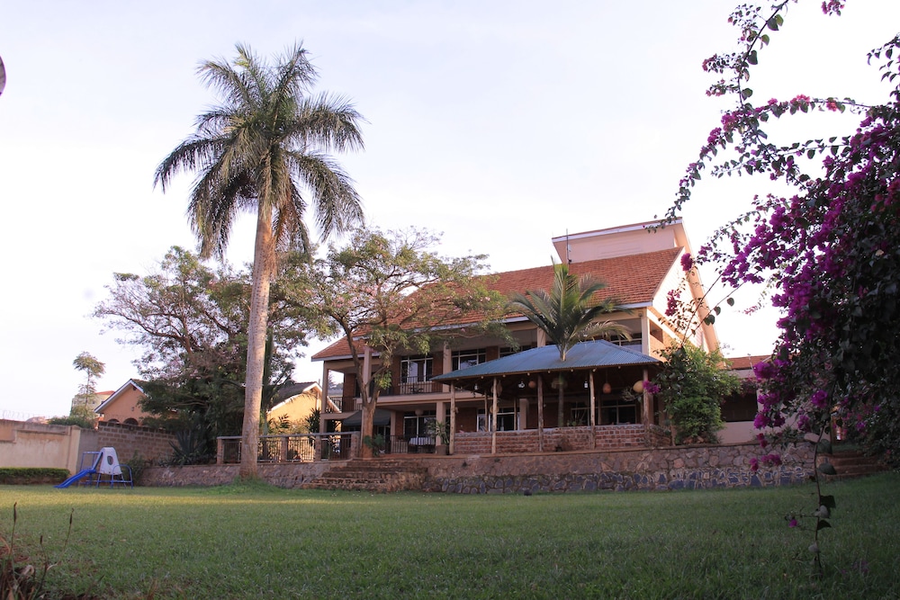Papaya Holiday Home