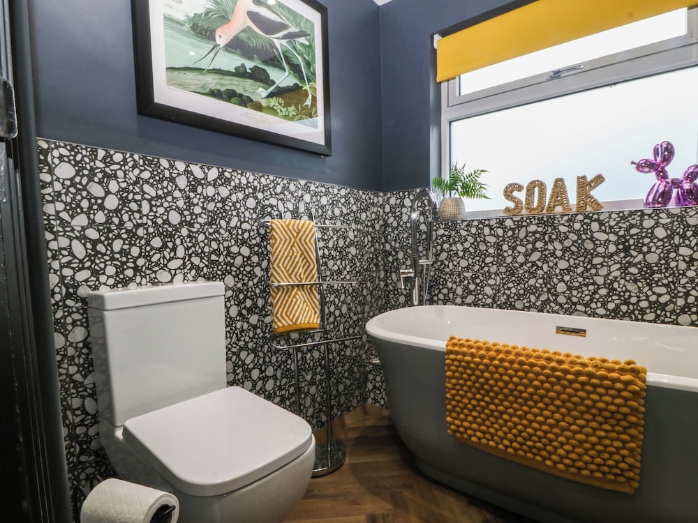 Trearddur House Cottage
