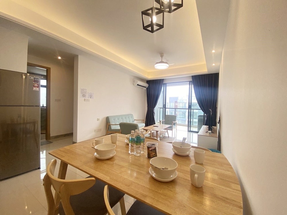 R&F TrexHomestay