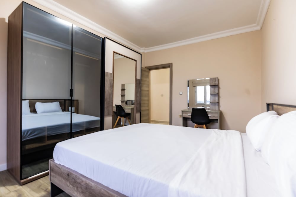 Elite Apartment