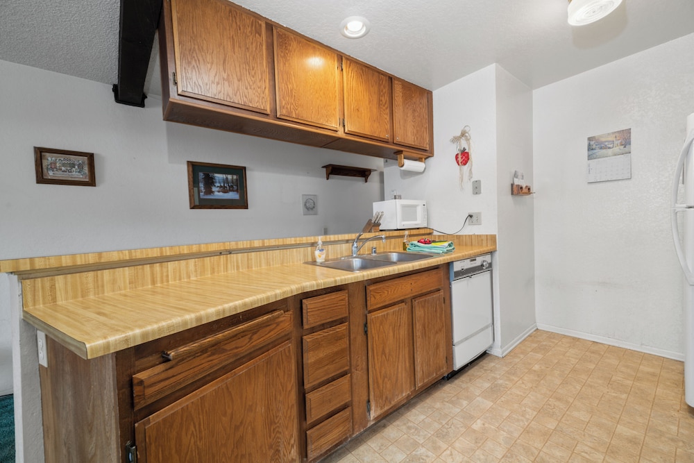 Boulder Bay Chalet Condo
